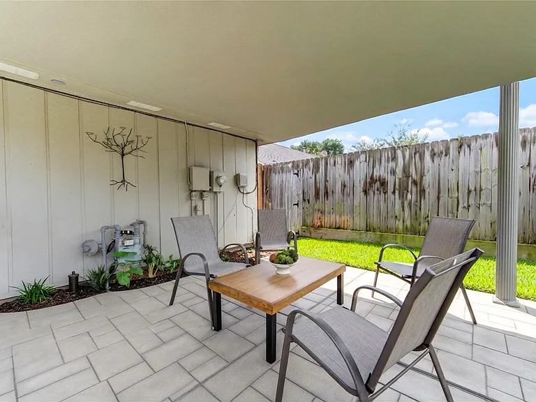7023 Brockington Dr — Photo 37