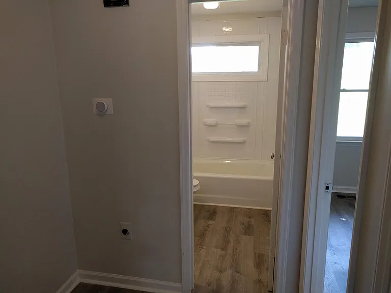 628 Cedar St #B — Photo 8