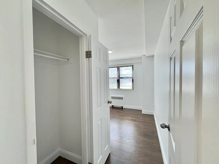 11720 Edgewater Dr #216 — Photo 18
