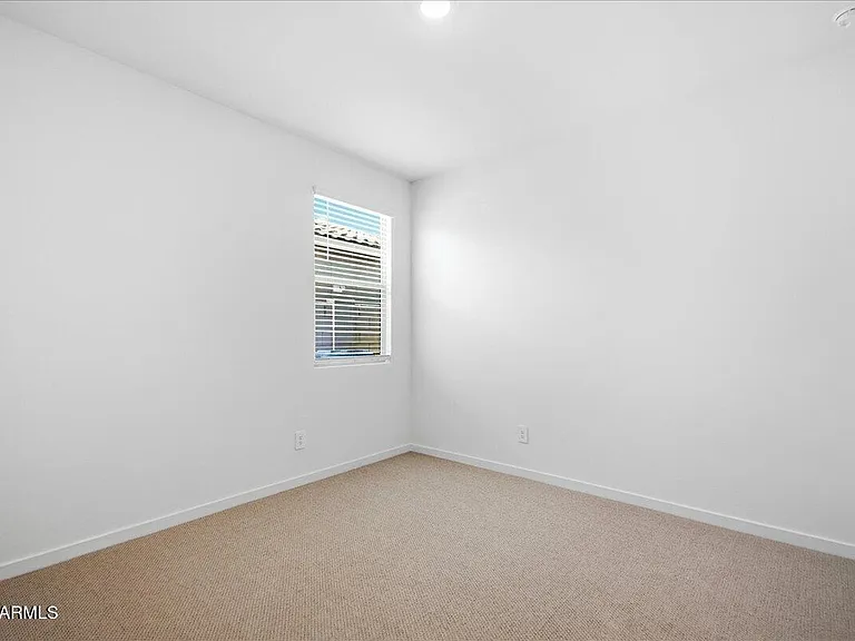 15875 W Cottontail Ln — Photo 50
