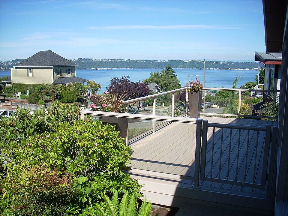 Large deck, larger views