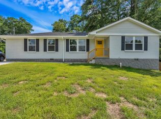 3433 Springlake Dr, Decatur, GA 30032