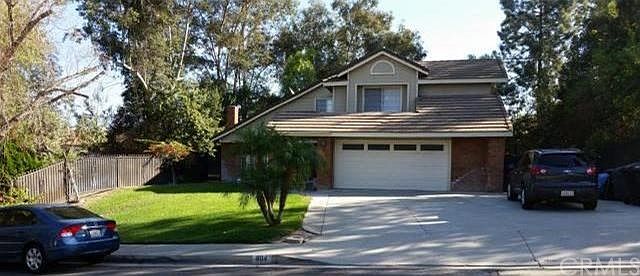 1st image of 804 S Easthills Dr
