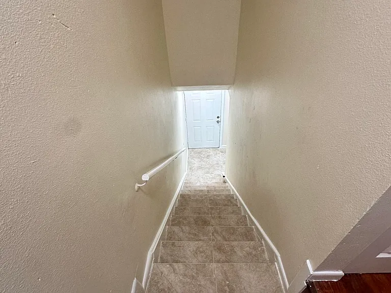 5614 Blueberry Ct — Photo 16