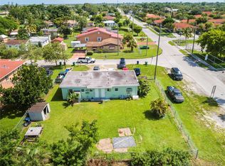 12197 SW 213th Ter, Miami, FL 33177