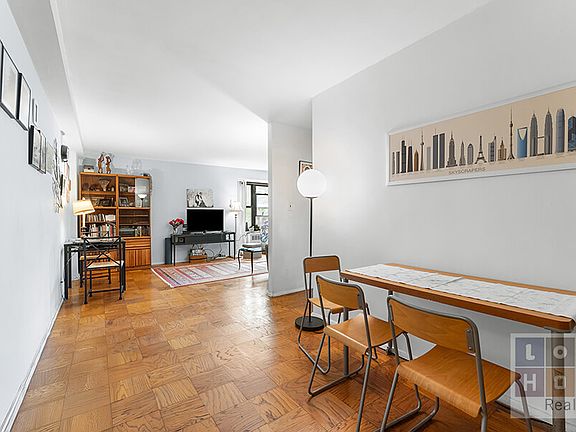 5th image of 212 Broadway APT G505