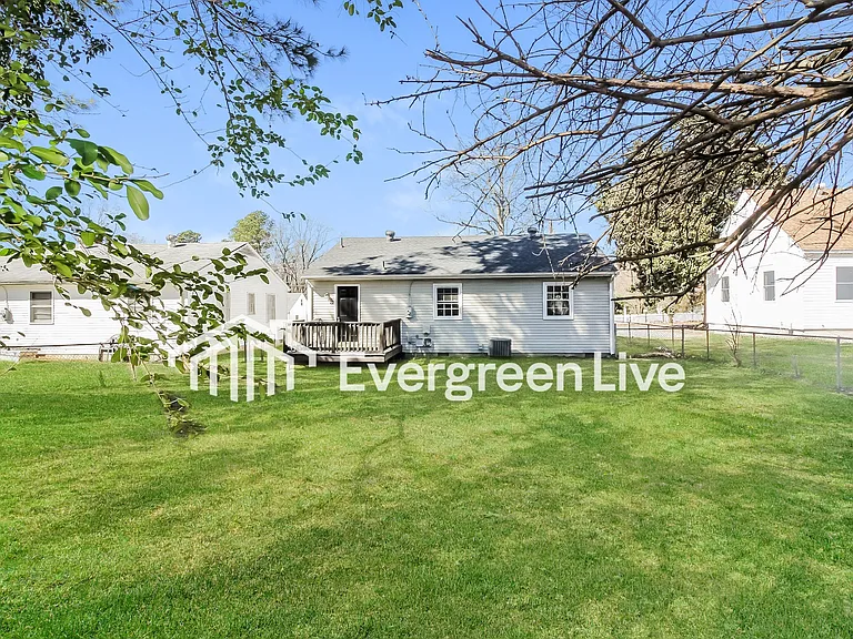 215 N Ivy Ave — Photo 14