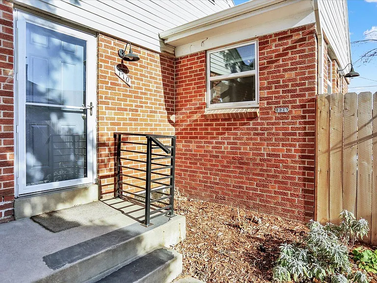 770 S Decatur St — Photo 3