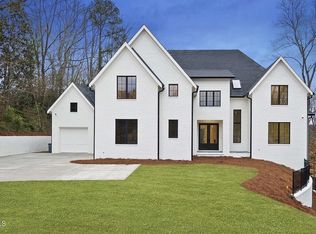 459 Windfall Creek Dr, Chapel Hill, NC 27517