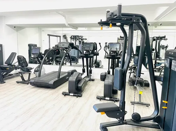 119-49 Union Tnpk image 12 of 14