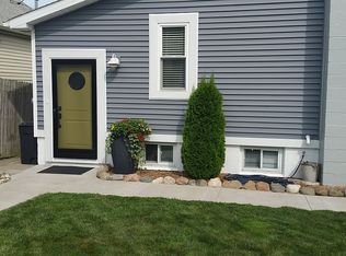 1543 Oakland St, Saint Clair, MI