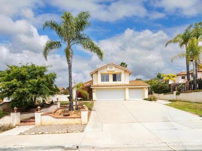 574 E Dougherty St, Fallbrook, CA, 92028