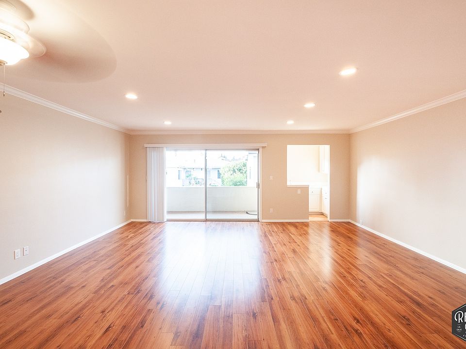 1st image of 913 19th St APT 7
