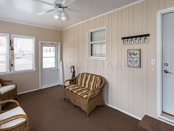 3rd image of 505 7th Ave W