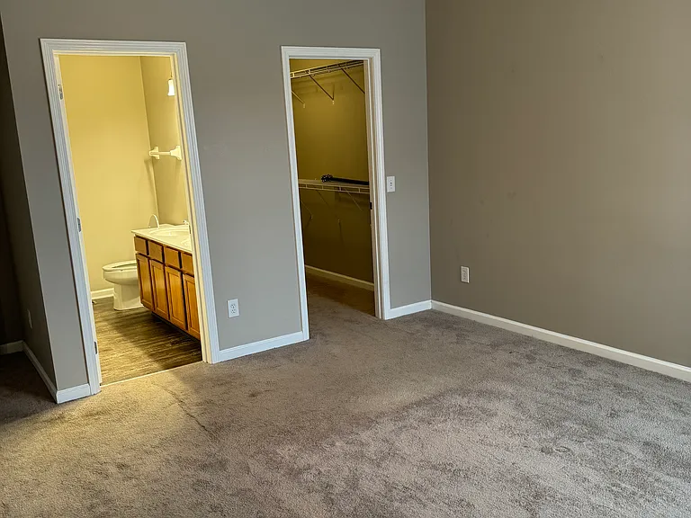 1017 Bella Dona Rd — Photo 10