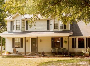 15239 E Beaver Dr, Pride, LA 70770