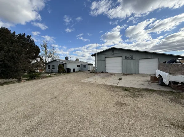 411 Lily Pl, Spring Creek, NV 89815