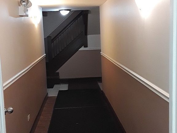2nd image of 6758 S Clyde Ave APT 3
