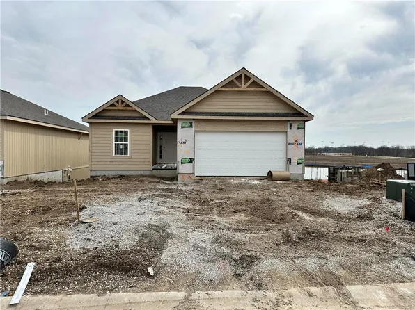 2241 NW 94th St, Kansas City, MO 64155