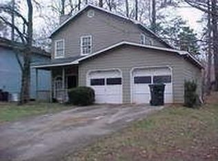 569 Ridge Ave, Stone Mountain, GA 30083
