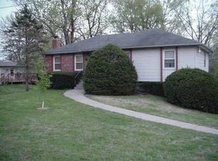 18811 E 9th St S, Independence, MO 64056