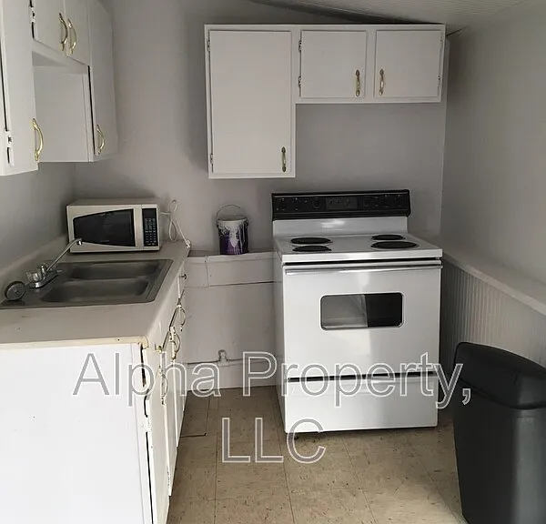 10C Rowley St — Photo 4