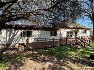 1417 Meander Rd, Granbury, TX 76049