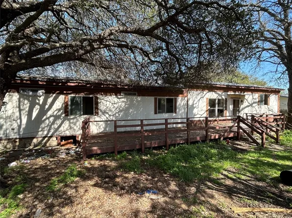1417 Meander Rd, Granbury, TX 76049