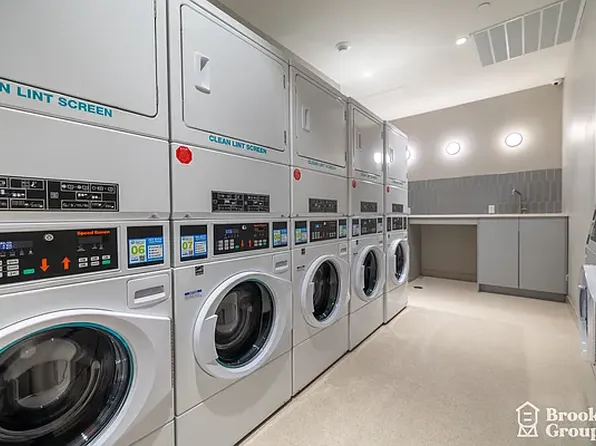 1889 Atlantic Avenue image 26 of 28