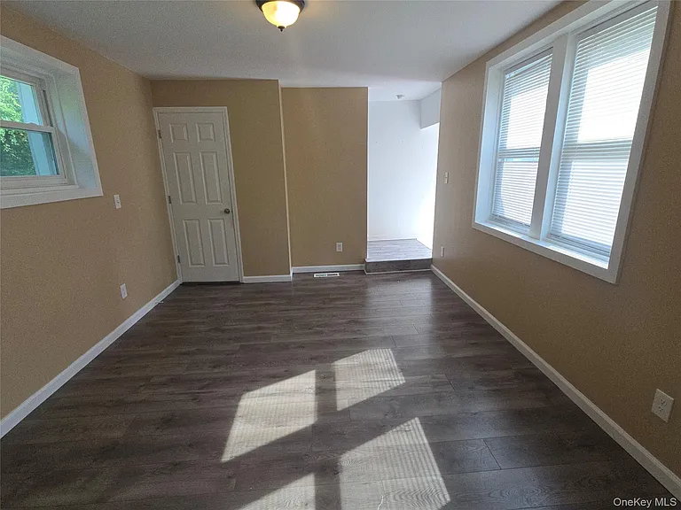 34 Red Barn Rd — Photo 6