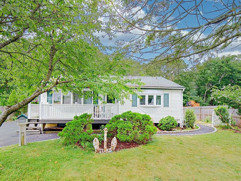 178 Hilltop Drive, Brentwood, NY 11717 Zillow