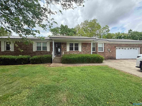 186 Brady Dr, Hazel Green, AL 35750