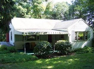 330 Hannah Ave, Johnstown, PA 15909