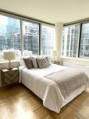 Rented by Windsor Property Management | media 40