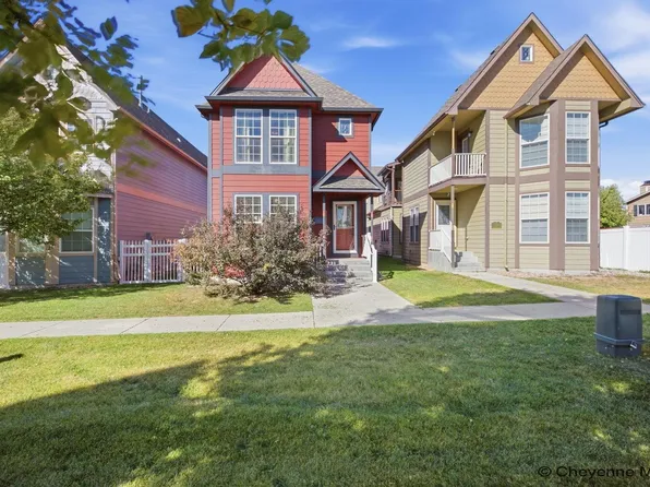 4008 Cobblestone Ct, Cheyenne, WY 82009