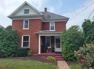 532 Maple St, Roaring Spring, PA 16673