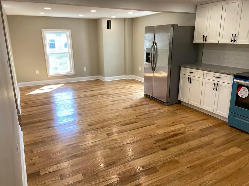 3 bed, 1550 sqft, $1,925 — Photo 2