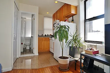 Rented by J Misrahi Realty Corp