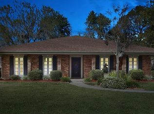 15 Belle Helene Dr, Destrehan, LA 70047