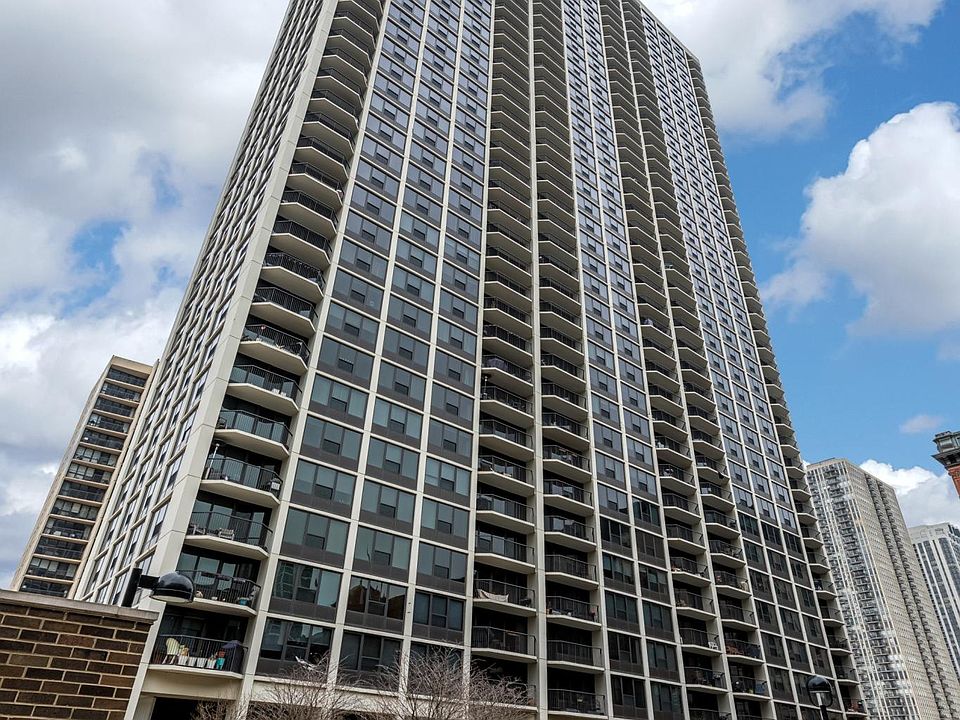 1st image of 1560 N Sandburg Ter APT 505