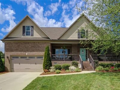 1904 Overshoot Ct, Greensboro, NC, 27455