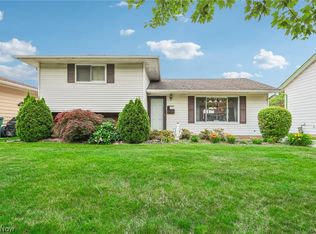 14042 Janice Dr, Maple Heights, OH