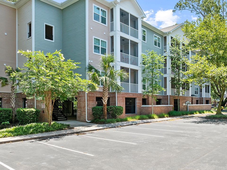 1st image of 1755 Central Park Unit 6307