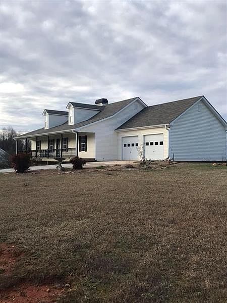 1st image of 18 Fairfax Ct