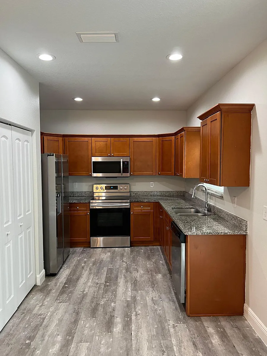 Building Photo - 3721 E Powhatan Ave