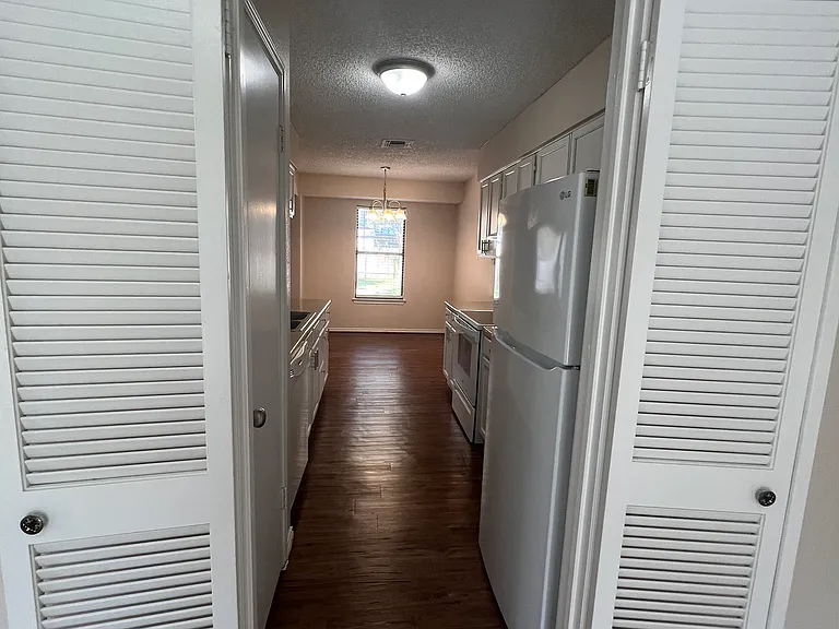 13819 Woodbreeze St — Photo 6