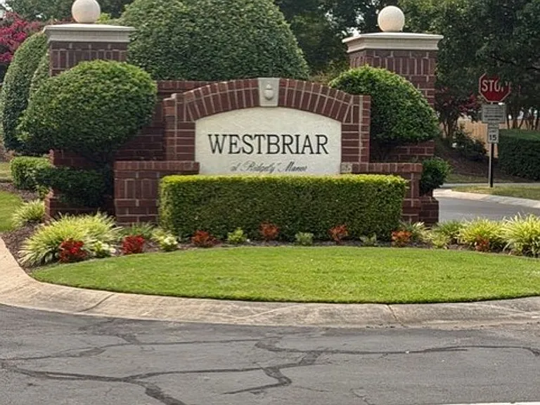 5301 Brinsley Ln — Photo 39