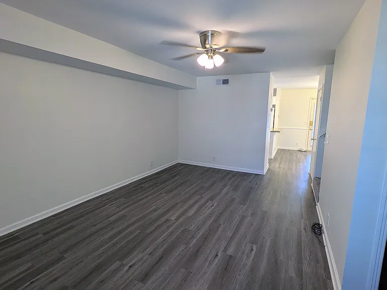 510 Basswood Ave #4 — Photo 10