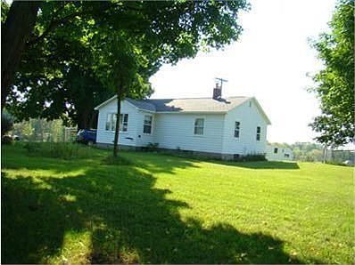 1st image of 3870 105th Ave