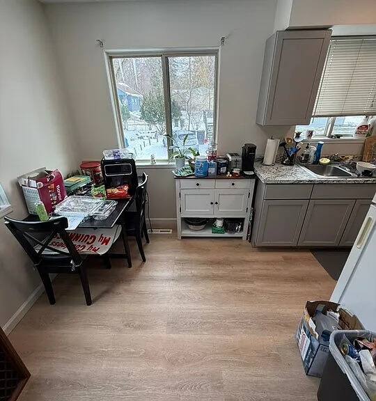 1250 Lilac Ave — Photo 4